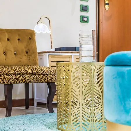 Appartement A Due Passi Dal Castello By Estensecollection