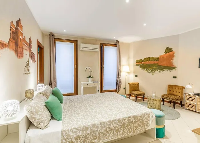 Apartment A Due Passi Dal Castello