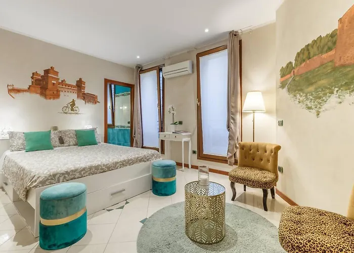 A Due Passi Dal Castello Apartment *